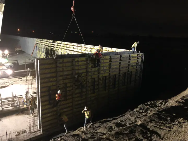 Wall pour — second shift — Relentless Civil Construction jobsite